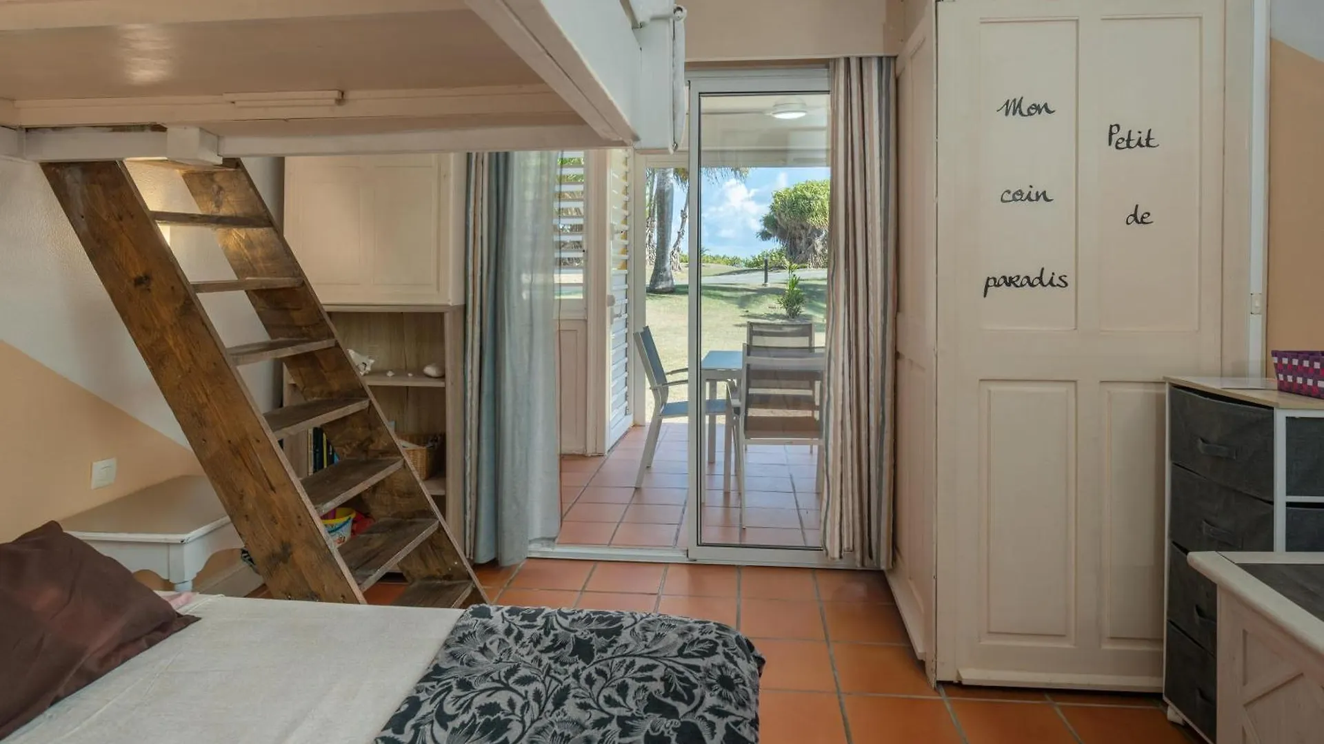 Le Corail Des Rochers - Studio Climatise Piscine Partagee Saint-Francois  0*, Saint-Francois (Grande-Terre)